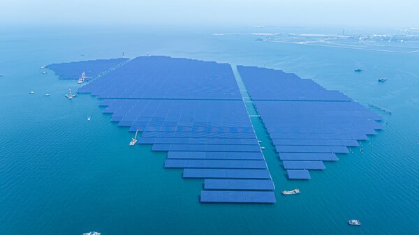 山東煙臺招遠(yuǎn)400兆瓦海上光伏項目.jpg